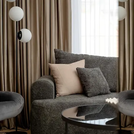 Elegancki Z Parkingiem Blisko Starego Miasta By Renters Apartamento *