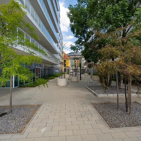 Elegancki Z Parkingiem Blisko Starego Miasta By Renters * Wroclaw