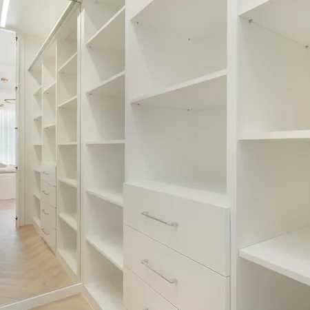 아파트 Elegancki Z Parkingiem Blisko Starego Miasta By Renters