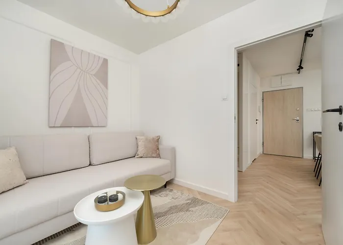 Elegancki Z Parkingiem Blisko Starego Miasta By Renters *