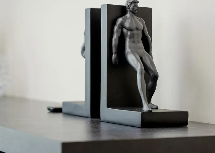 Elegancki Z Parkingiem Blisko Starego Miasta By Renters * Вроцлав