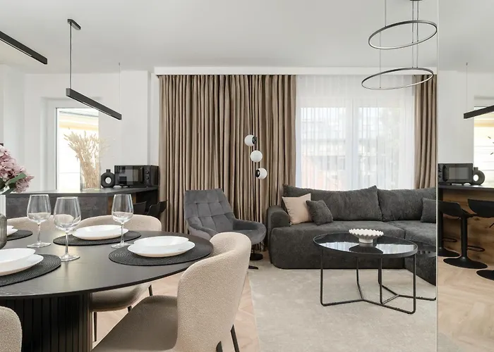 Daire Elegancki Z Parkingiem Blisko Starego Miasta By Renters