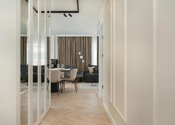 Апартаменти Elegancki Z Parkingiem Blisko Starego Miasta By Renters Вроцлав